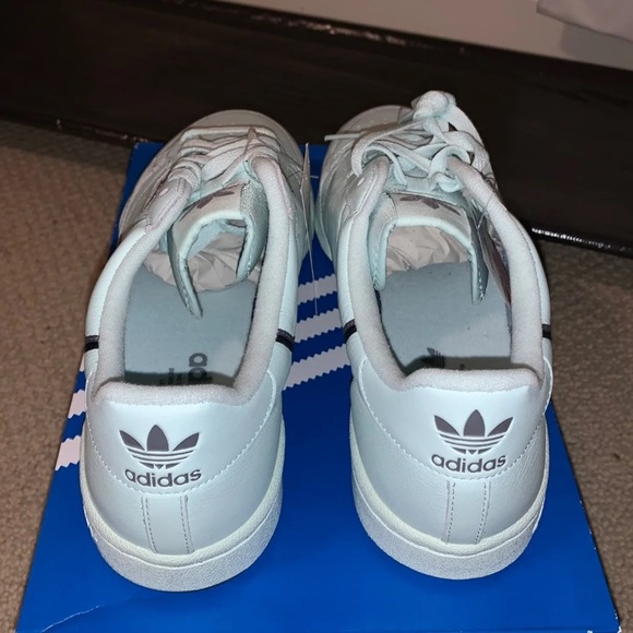 Sold!!! Mint ice” Adidas continental 80 - Picture 5 of 8